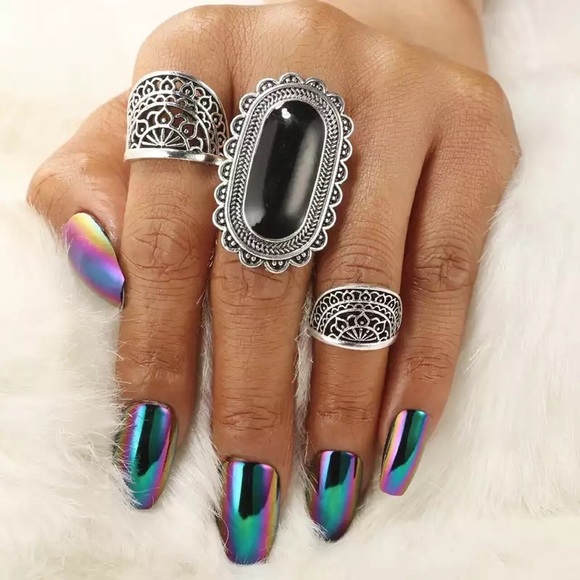 Women Vintage Rhinestone Rings Set - Picture 2 of 4